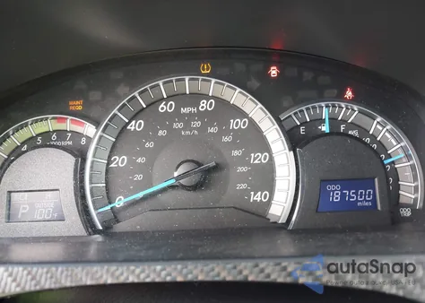 2014 Toyota Camry Se z USA, uszkodzony, nr VIN 4T1BF1FK2EU759914